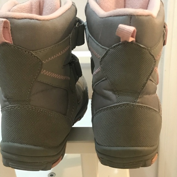 Toddlers Winter Boots - Picture 2 of 5